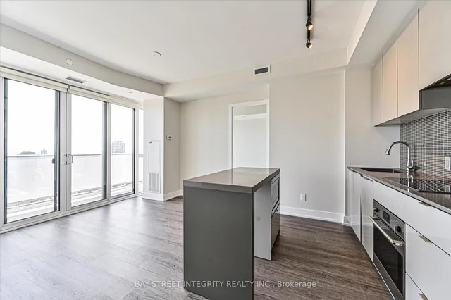 Additional image 18 of 7 Grenville St Unit 3807