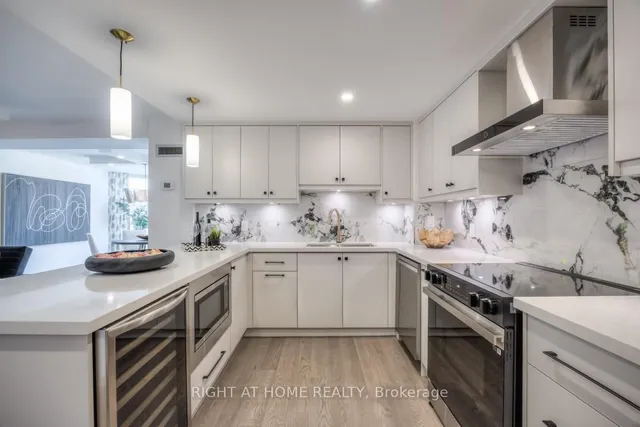 Additional image 11 of 5444 Yonge St Unit 1810