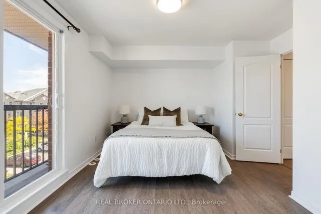 Additional image 15 of 35 Strangford Lane Unit 301