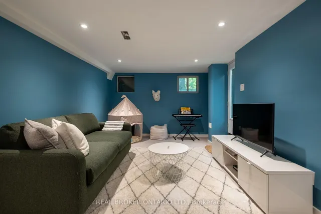 Additional image 16 of 5 Wembley Dr