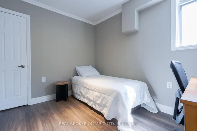 Additional image 14 of 54 Tower Dr