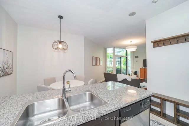 Additional image 15 of 19 Grand Trunk Cres Unit 201