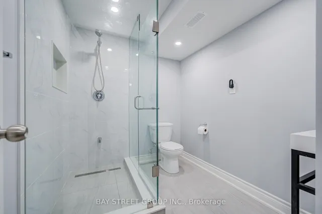 Additional image 43 of 107 Enchanted Hills Cres