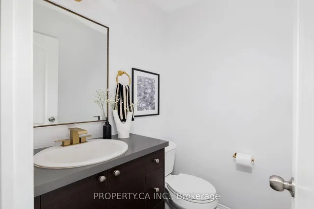 Additional image 13 of 42 West Oak Cres