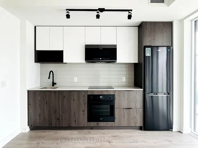 Additional image 4 of 5 Defries St Unit 717