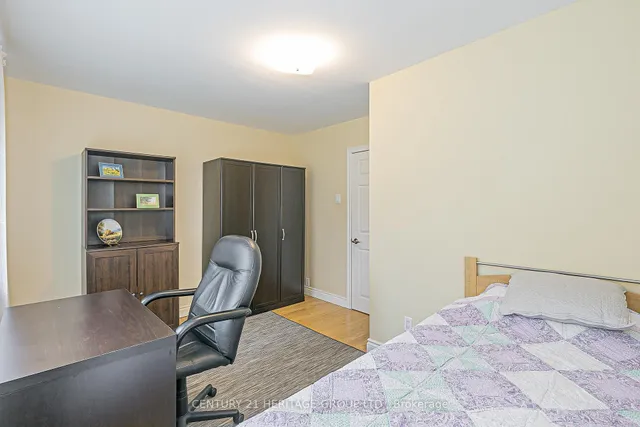 Additional image 20 of 53 Caronport Cres