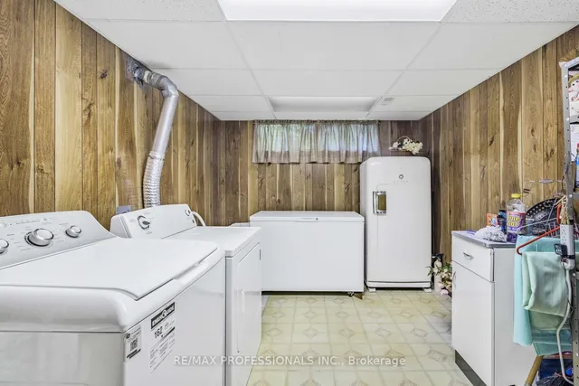 Additional image 30 of 6 Joshua Ave