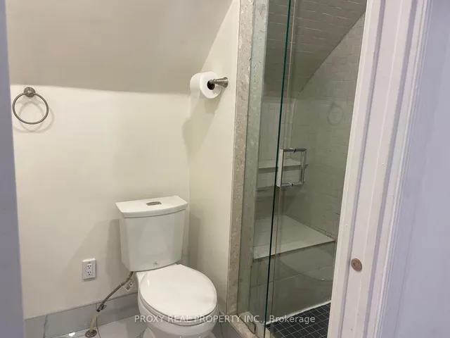 Additional image 10 of 39 Winston Park Blvd