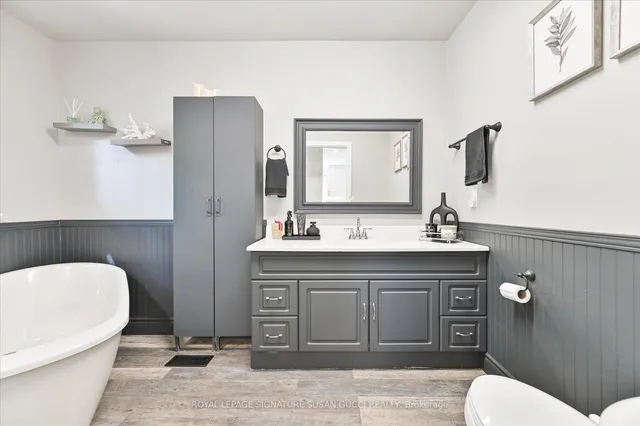 Additional image 15 of 94 Meighen Ave