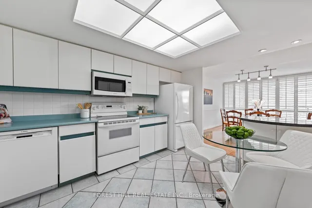 Additional image 9 of 3900 Yonge St Unit 417