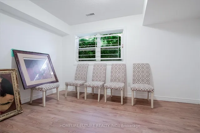 Additional image 28 of 15 Florist Lane