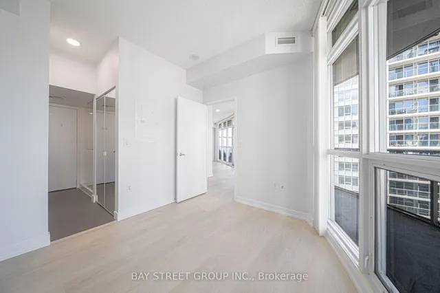 Additional image 14 of 38 Dan Leckie Way Unit 2807