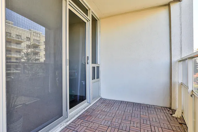 Additional image 30 of 8 Rean Dr Unit 404