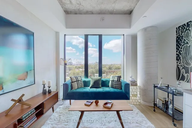 Additional image 4 of 195 McCaul St Unit 705