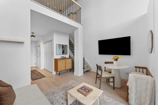 Additional image 15 of 5 Hanna Ave Unit 301