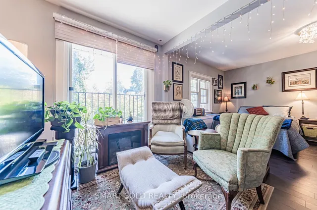 Additional image 26 of 889 Avenue Rd