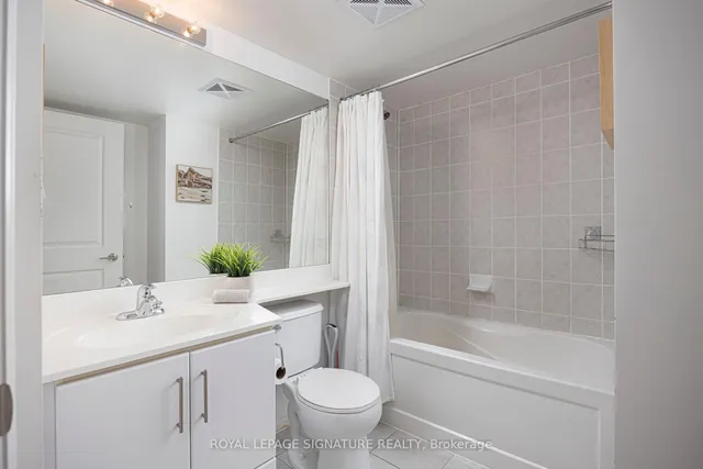 Additional image 18 of 30 Herons Hill Way Unit 711