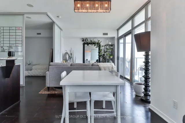 Additional image 14 of 103 The Queensway Unit 2210