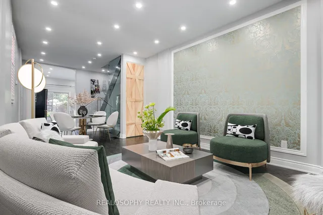 Additional image 3 of 584 Eastern Ave