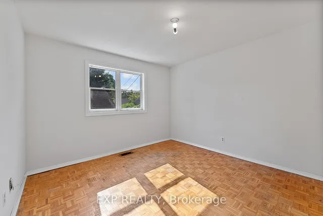 Additional image 15 of 160 Varsity Rd