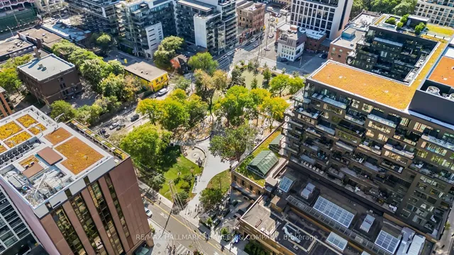 Additional image 32 of 500 Richmond St Unit 331