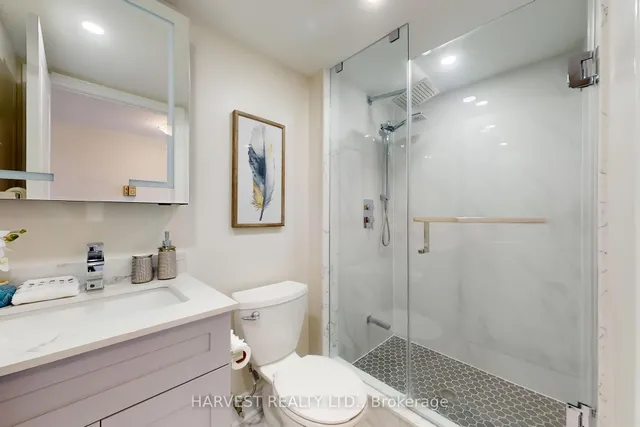 Additional image 34 of 1 Hycrest Ave Unit 607