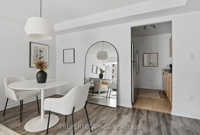 Additional image 9 of 801 Bay St Unit 709