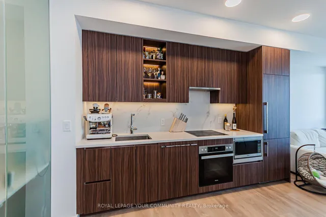 Additional image 11 of 27 McMahon Dr Unit 1801