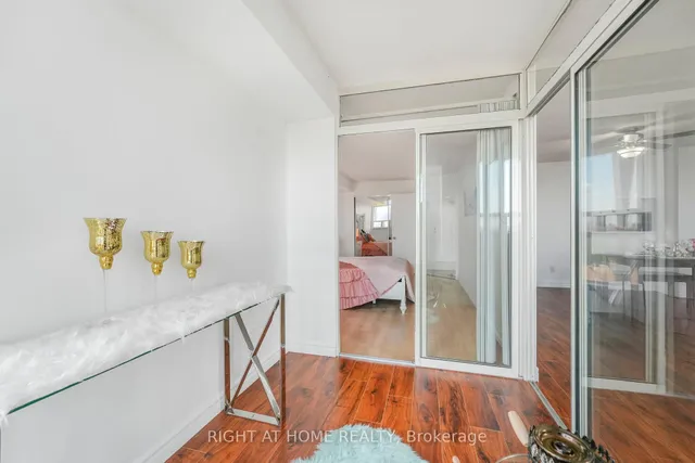 Additional image 13 of 2466 Eglinton Ave Unit 707