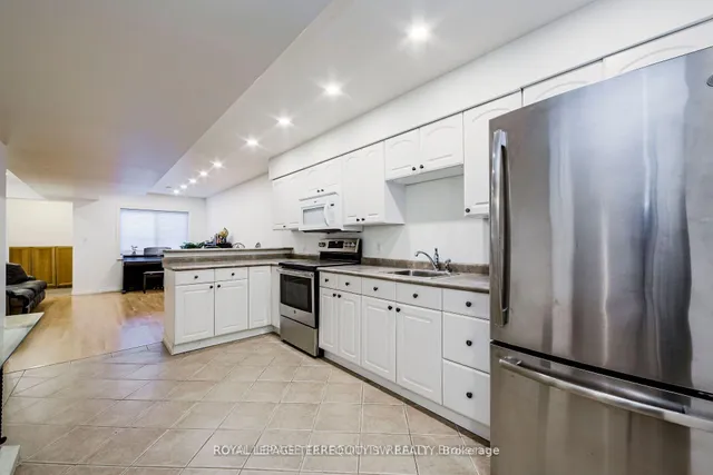 Additional image 26 of 329 Lippincott St