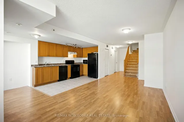 Additional image 17 of 45 Strangford Lane Unit 311