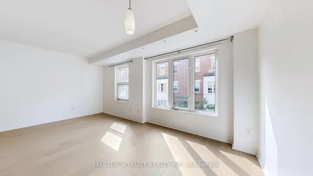 Additional image 47 of 74 Munro St Unit Unit4