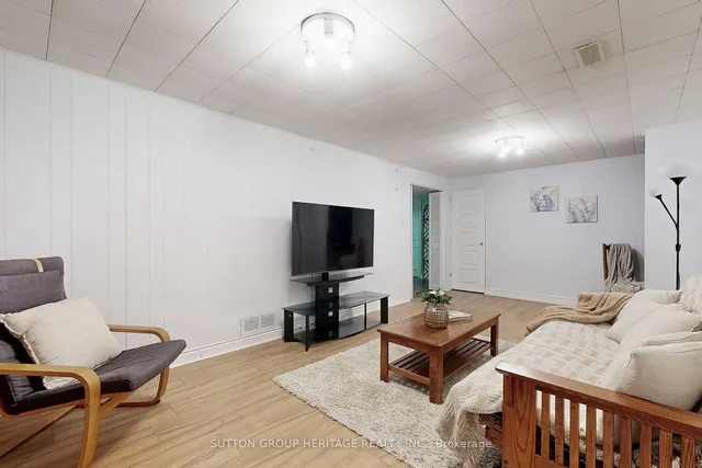 Additional image 26 of 17 Brenham Cres