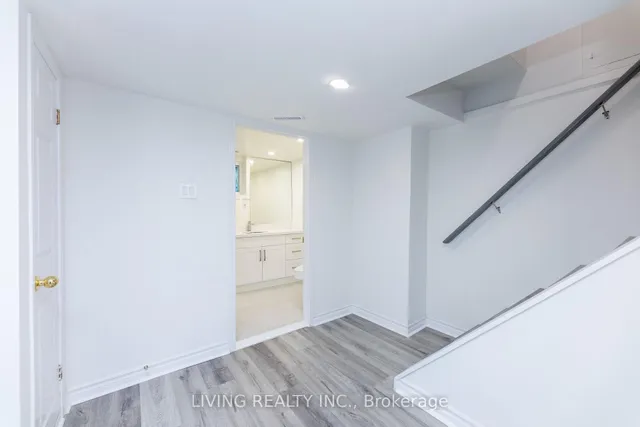 Additional image 27 of 12 Kells Ave