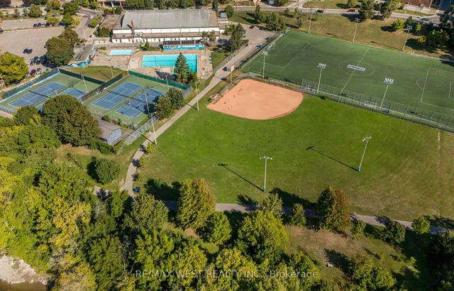 Additional image 41 of 2061 Weston Rd Unit 32