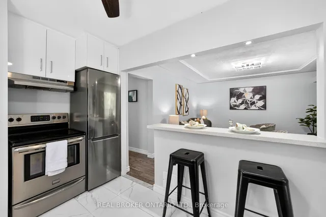 Additional image 11 of 30 Presley Ave