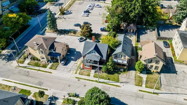 Additional image 32 of 94 Scott St