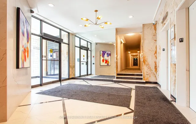 Additional image 4 of 580 Christie St Unit 814