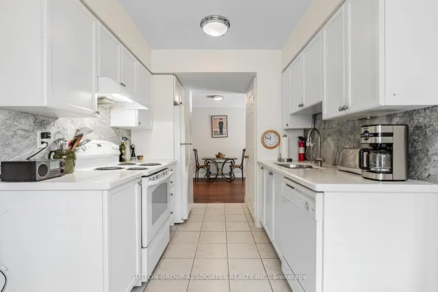 Additional image 15 of 253 Merton St Unit 303