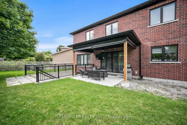 Additional image 39 of 11 Compton Cres