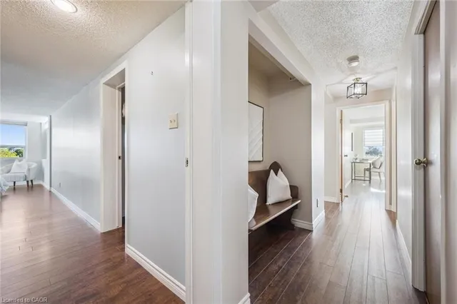 Additional image 25 of 20 Ellen St Unit 610