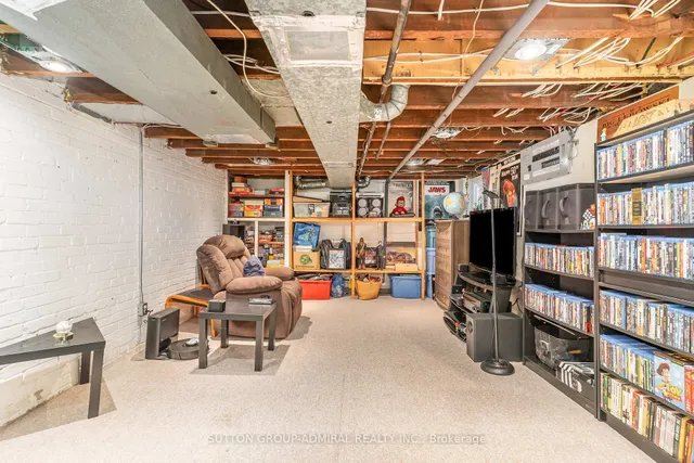 Additional image 17 of 85 Newmarket Ave