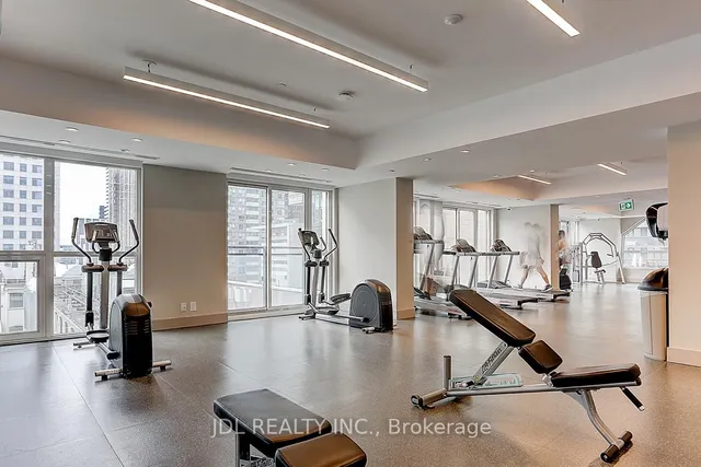 Additional image 34 of 99 John St Unit 3702