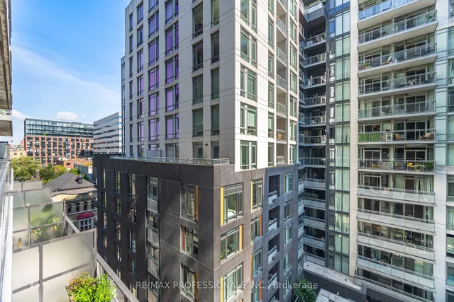 Additional image 35 of 111 Bathurst St Unit 716