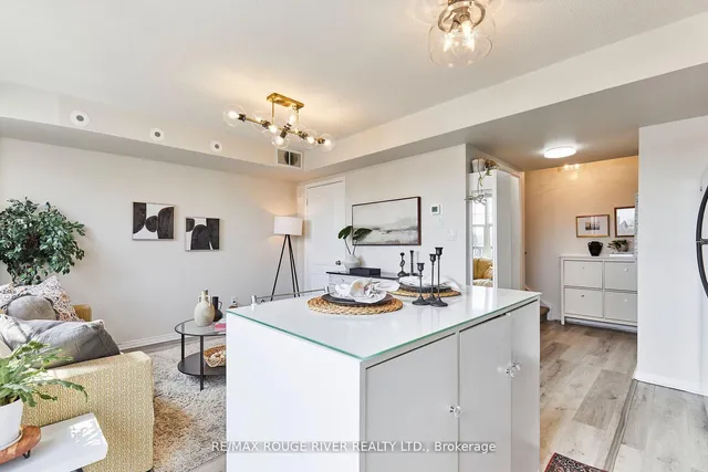 Additional image 8 of 25 Strangford Lane Unit 312