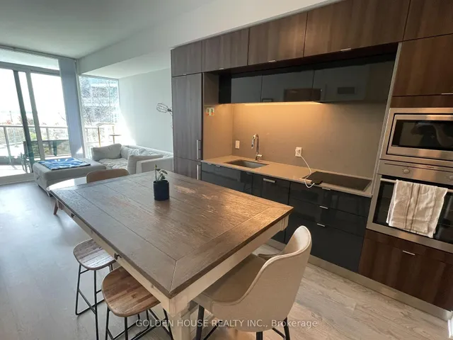 Additional image 5 of 1 Edgewater Dr Unit 314