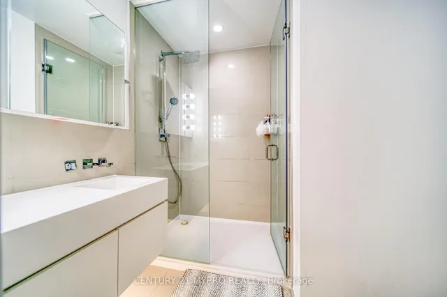 Additional image 17 of 45 Charles St Unit 3609