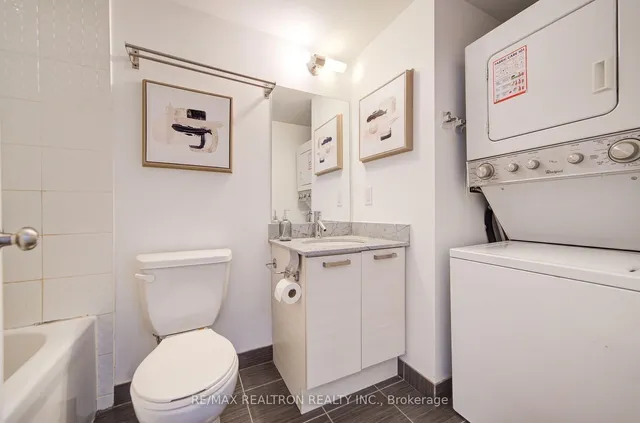 Additional image 24 of 68 Abell St Unit 727