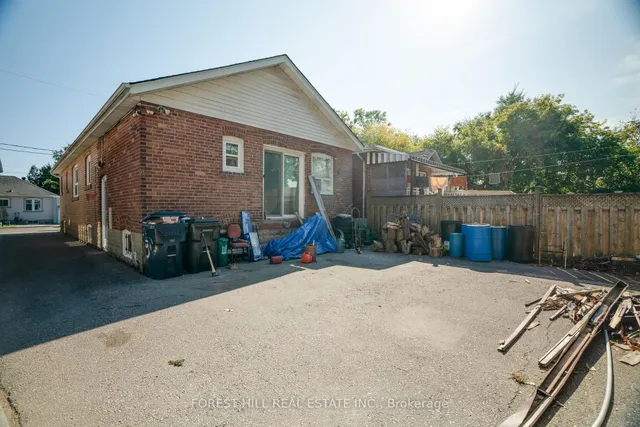 Additional image 9 of 30 Hertford Ave