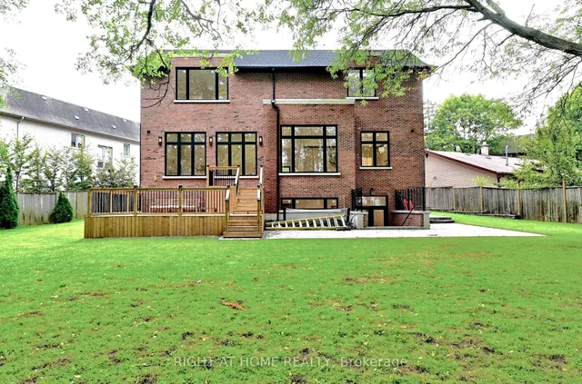 Additional image 45 of 27 Hurlingham Cres